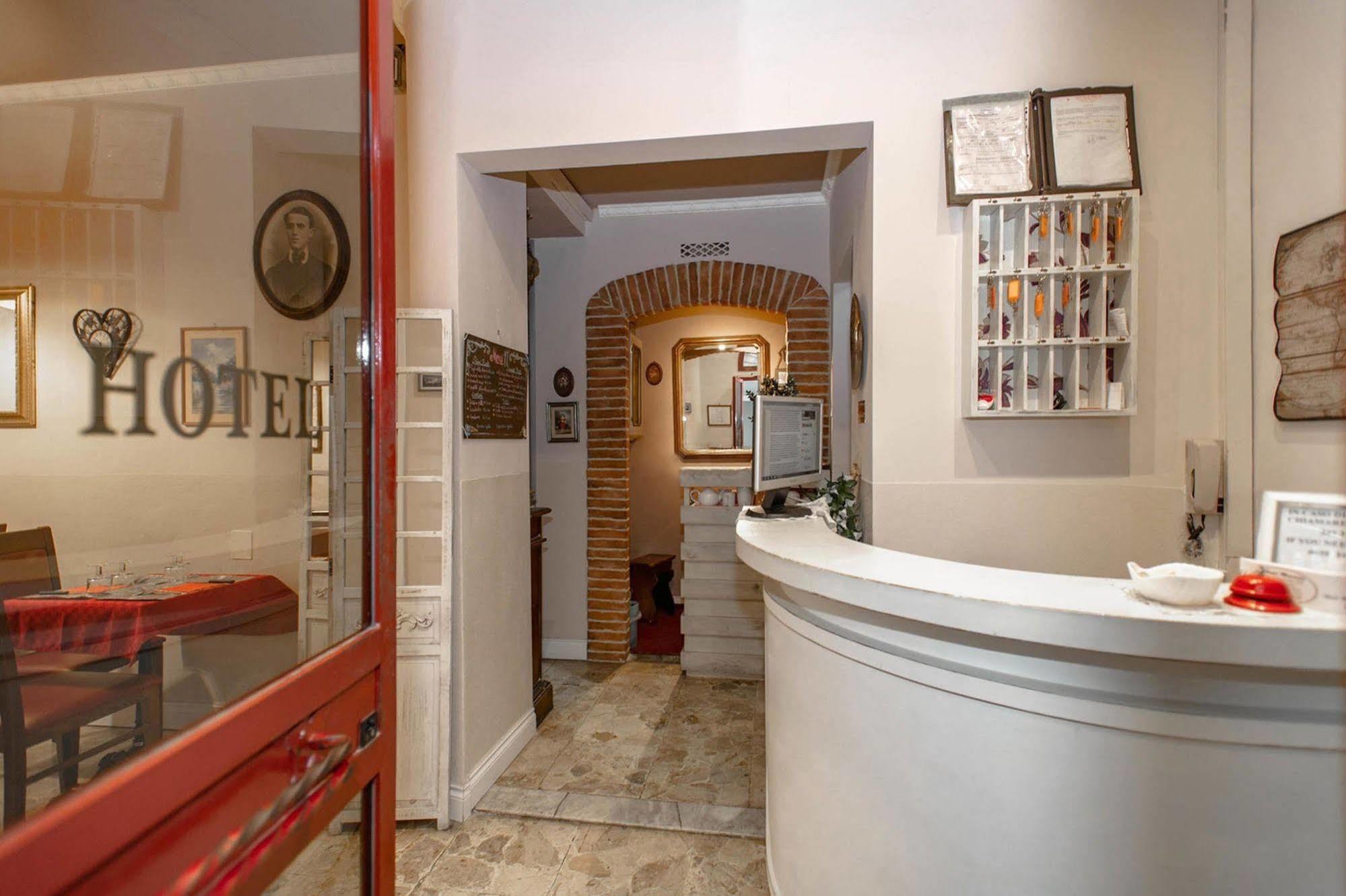 Hotel Masaccio Firenze Bagian luar foto